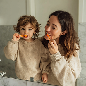 mother-and-child-bruching-teeth.png