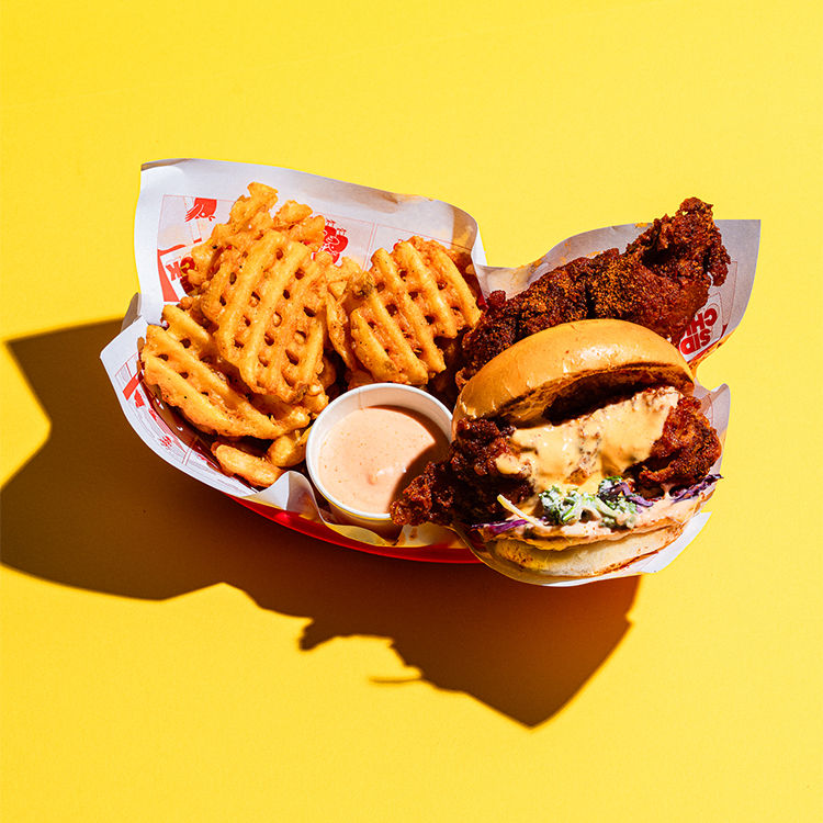 sidechick_hotchicken_menu_main_chick