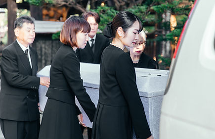 「家族と親しい友人」だけのお葬式