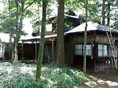 旧軽井沢　屋根塗装工事