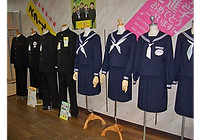 学生服