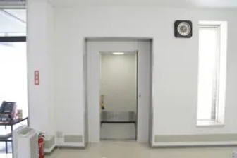 透析室用エレベーター