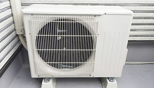 エアコン室外機