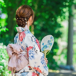 女性