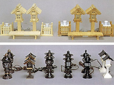 電気燈籠・玉垣・八足台(上)
