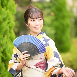 女性