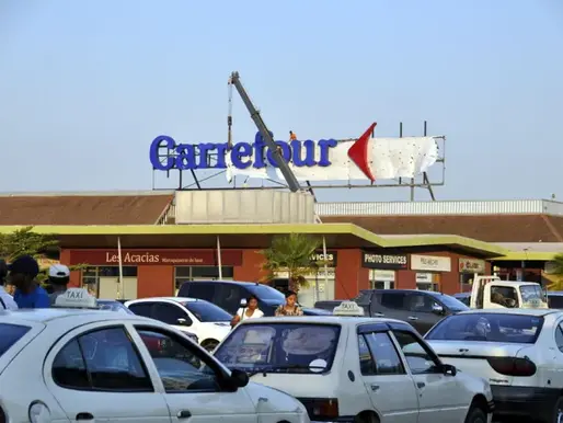 Transformation majeure dans la grande distribution : Jumbo devient Carrefour