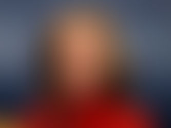 Qui est Hélène Conway-Mouret ?