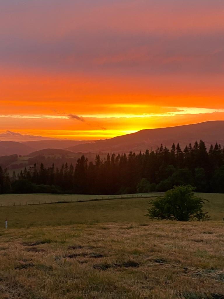 Sunset Pen y Graig june 2022