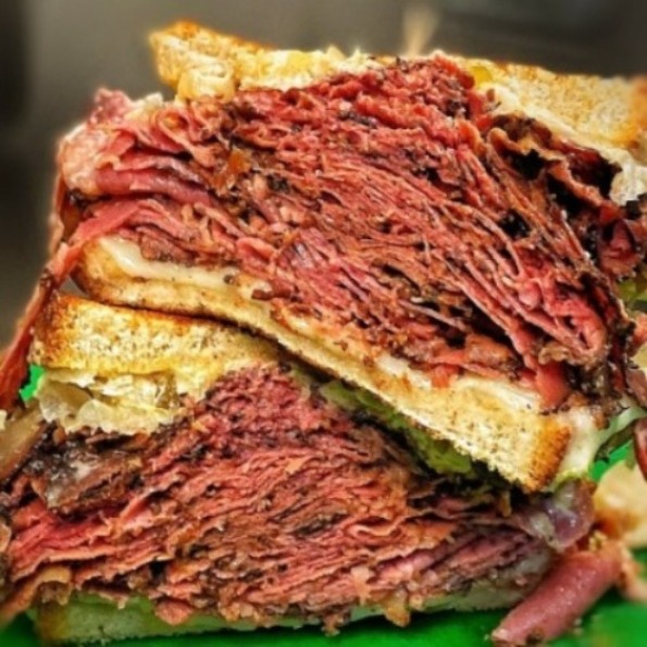 Join "Pastrami House" on the Spaces by Wix App