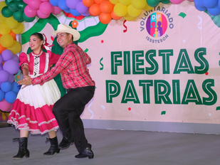 Cierra Gobierno de Sonora septiembre con noche mexicana del Voluntariado Isssteson