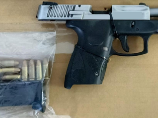 Realiza Gobierno de Sonora detenciones por posesión de arma de fuego y narcótico en colonia de Hermosillo