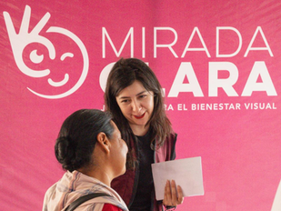 Gobierno de Sonora entrega más de mil lentes en el Poblado Miguel Alemán