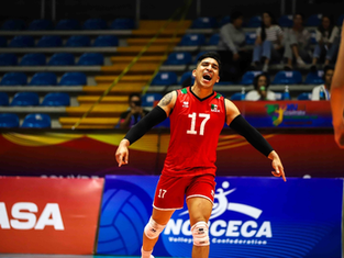 Sonorense coopera para plata de México en Panamericano de Mayores Varonil de Volibol