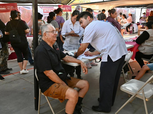 Gobernador Durazo beneficia a familias de la colonia Cuauhtémoc con jornada de “Sonora Atiende”