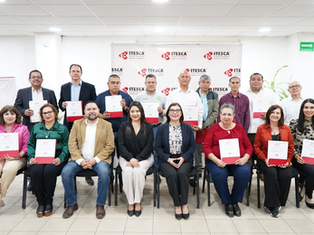 Reconoce Itesca trayectoria de personal docente y administrativo