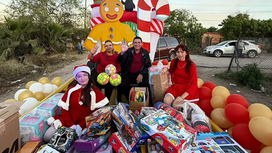 Lleva alcalde Luis Fuentes juguetes a niñas y niños de colonias de la periferia