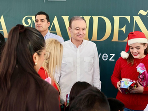 Gobernador Durazo lleva alegría y bienestar a miles de familias sonorenses con el Operativo Navideño