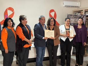 Realiza Ayuntamiento de Empalme presentación del libro Bajo Tierra Clandestina