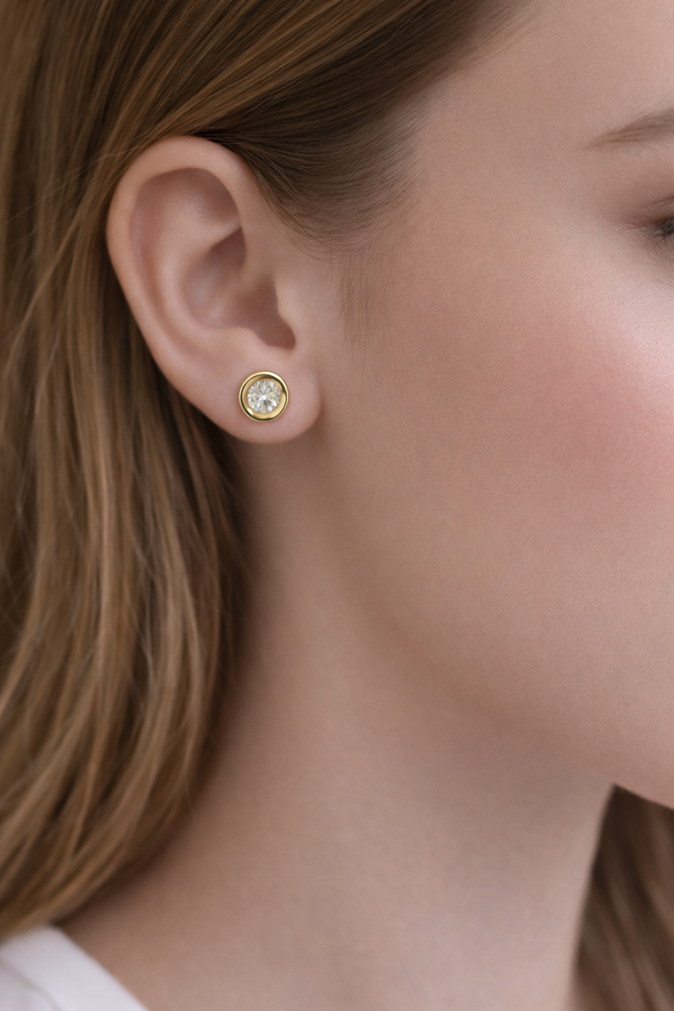 Thumbnail: 18K Yellow Gold Round Stud Earrings with Cubic Zirconia 