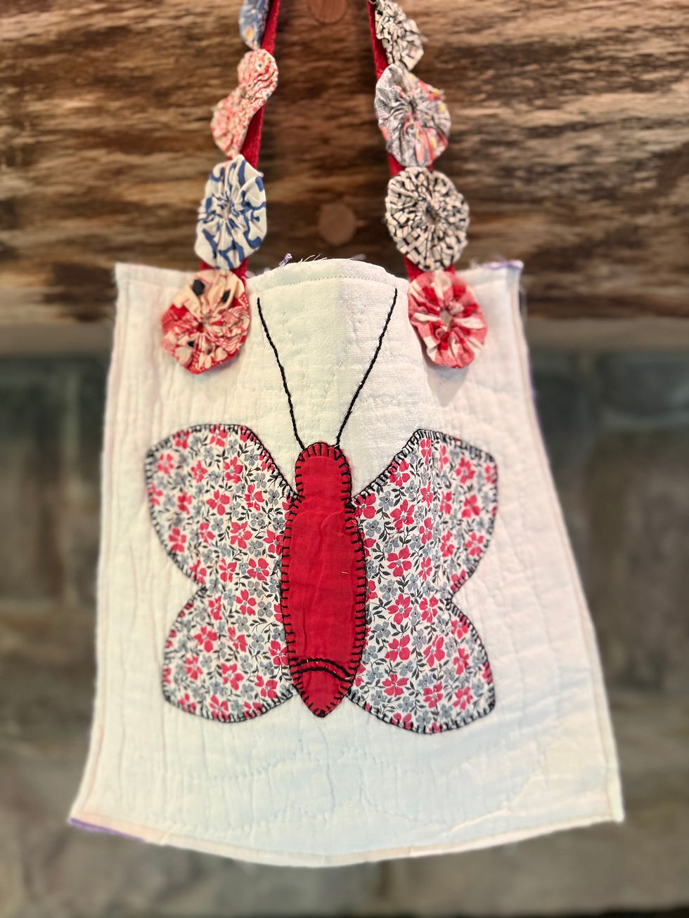 Thumbnail: Vintage Quilted Ditty Bag w/ Vintage Yo-Yo Quilt Handles - #04