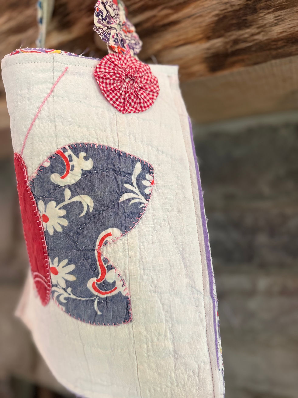 Thumbnail: Vintage Quilted Ditty Bag w/ Vintage Yo-Yo Quilt Handles - #09