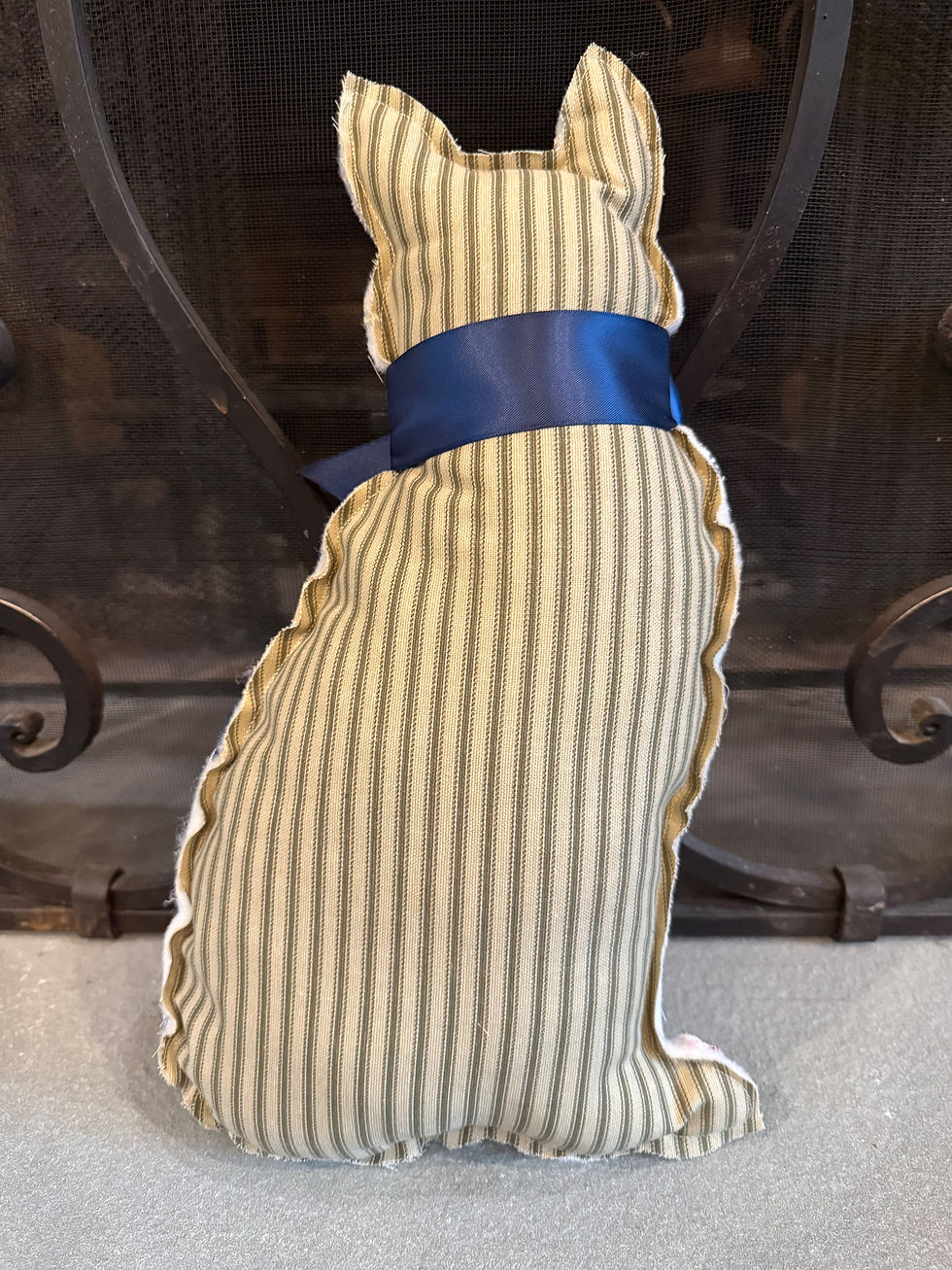 Thumbnail: Vintage Quilted Cat Accent Pillow - Dark Blue