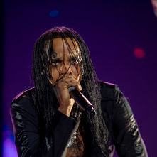 Tommy Lee Sparta to Headline Debut MAIN ACT Live-Band Halloween Concert