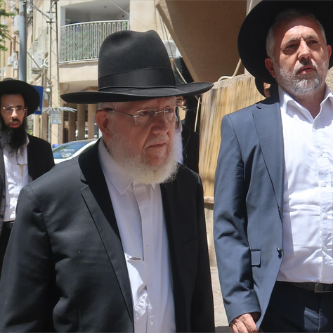 תורה תורה | גלריית גדולי ישראל ועוד באשכבתיה דרבי