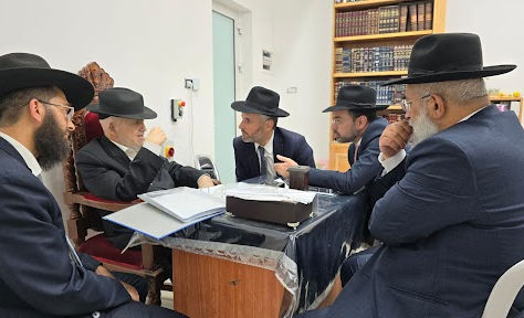 מצפים להכרעה | שרי ש"ס עלו למעונו של מרן ראש הישיבה