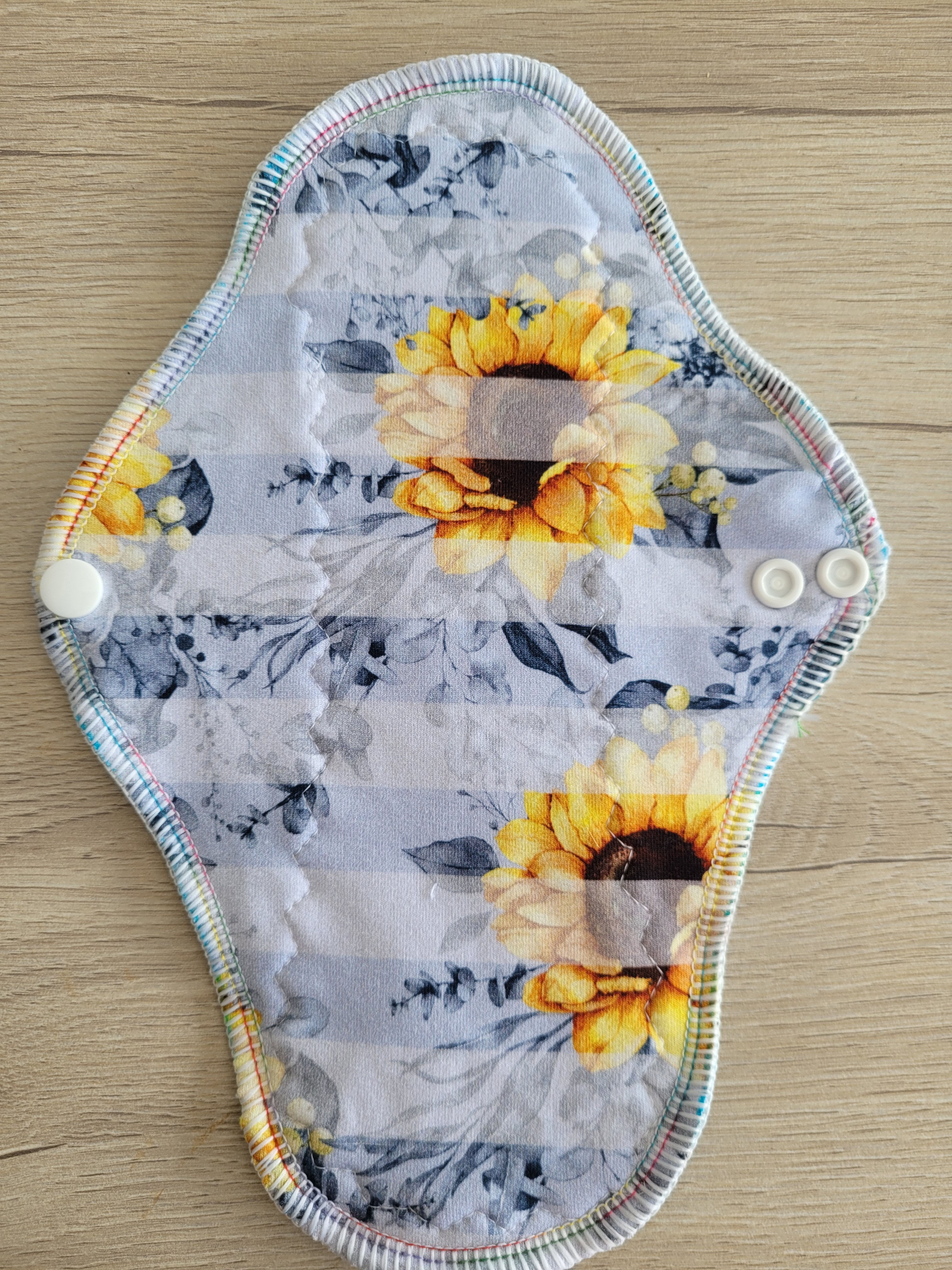 Reusable Pad - Regular - 10" - Sunflower