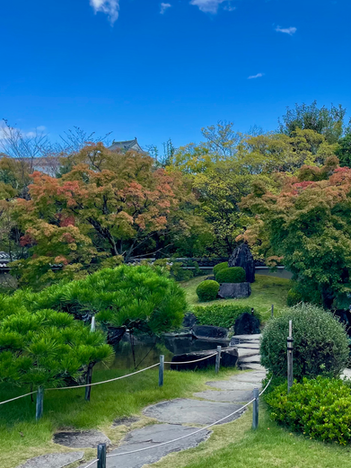 the beautiful kokoen gardens near Himeji Castle