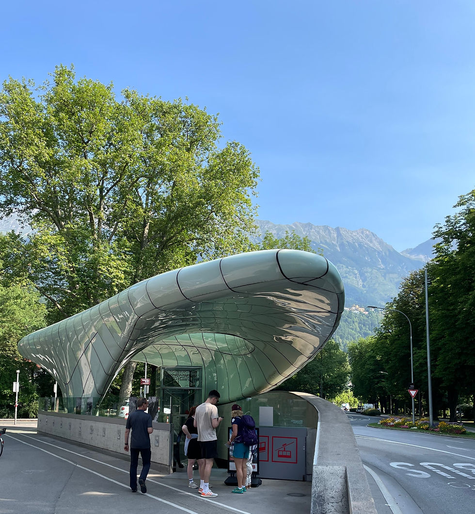 Kongresshaus Station Innsbruck