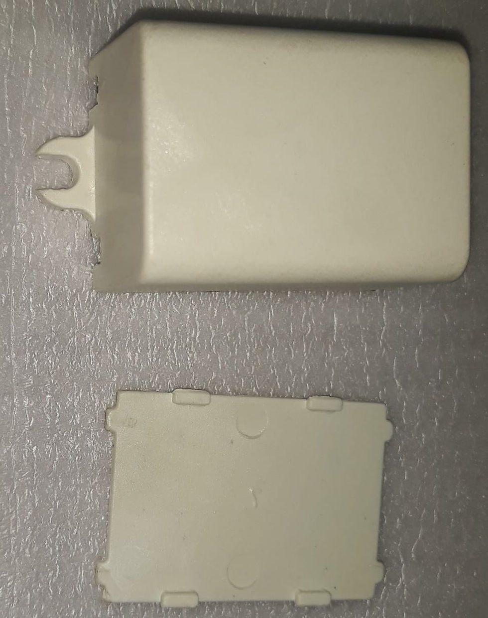 Miniatura: Mini Caixa Plástica para Circuito Bege