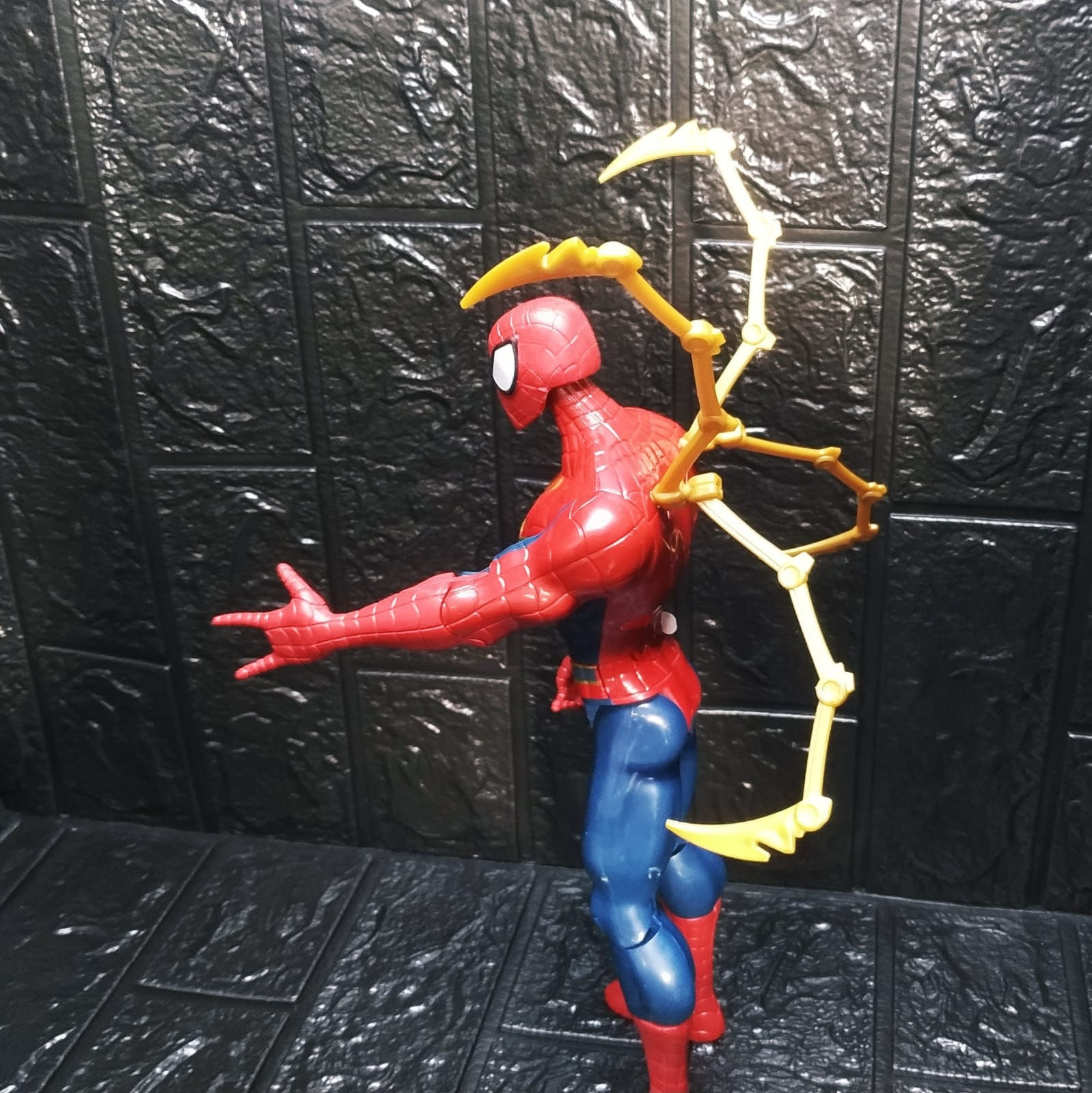 Bonecos Homem aranha Grandes Herois Avengers Vingadores BR1001