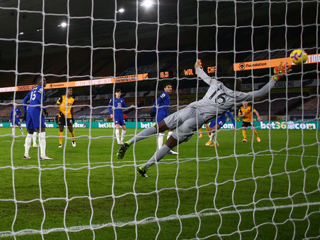 Toppbaráttan kvödd, baráttan um Meistaradeildarsæti hafin