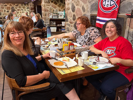 Brasserie Le Manoir Helps CLSC Foundation Serve Community by Hosting Record-Breaking Breakfast