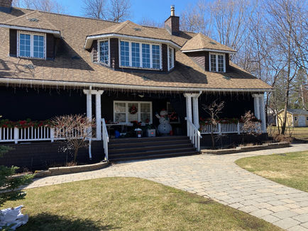 Netflix's Single All The Way is filming in Pointe-Claire this month