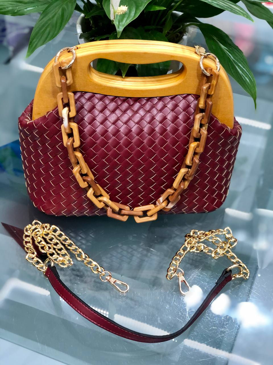 Küçük resim: Handbags 