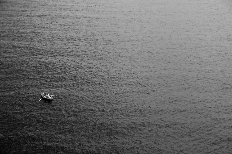 19.01 Malta lone boat.jpg