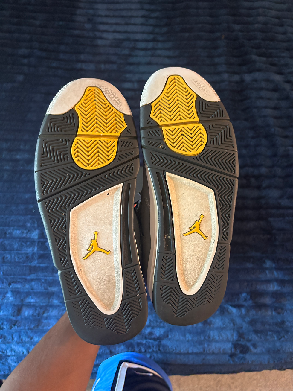 Thumbnail: Size 10–Air Jordan 4 Retro “Cool Grey”