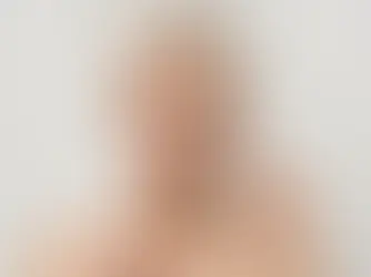 Pot folosi produse cu colagen pe pielea cu tendinte acneice?