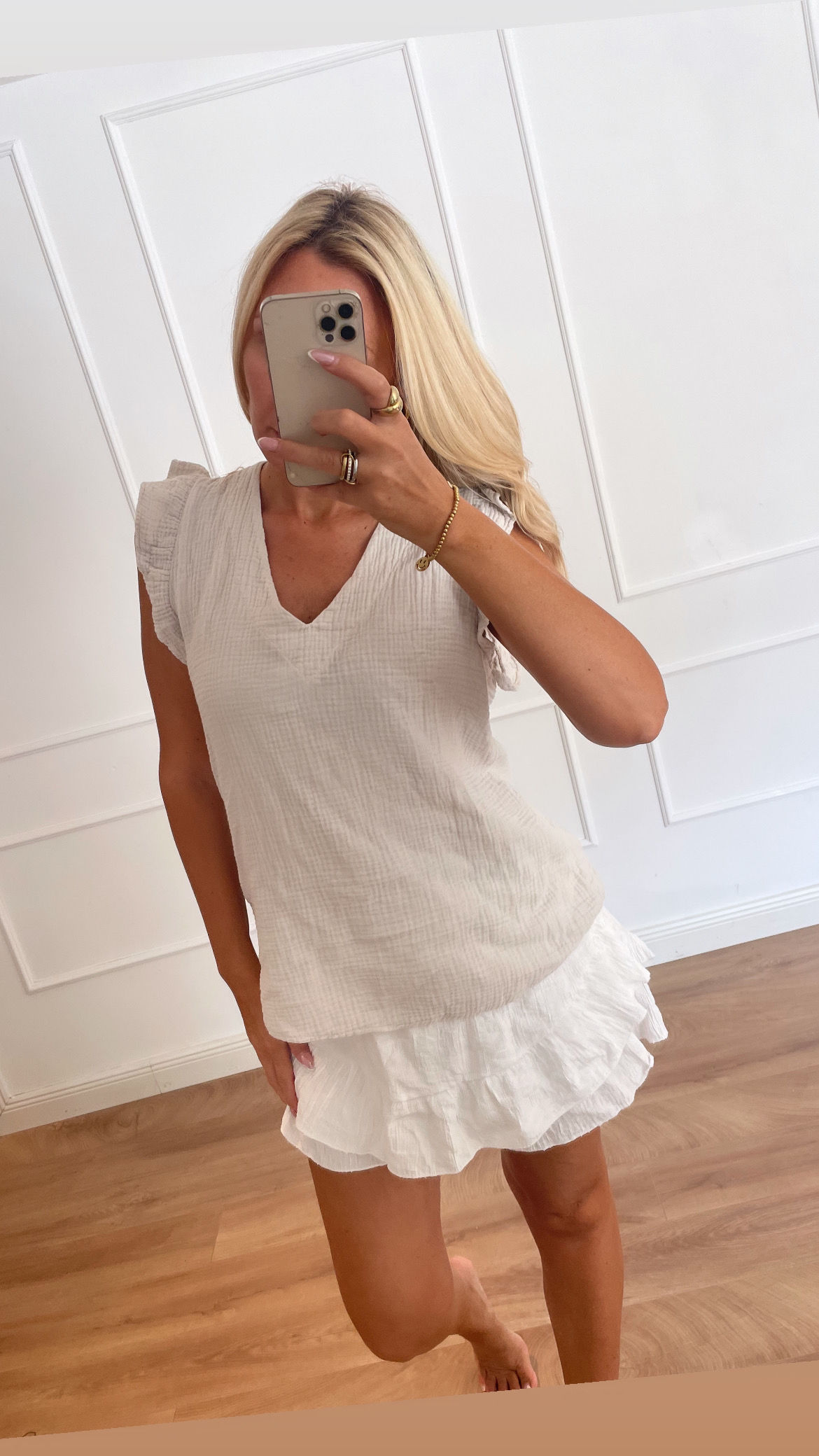 Beige Musselin top