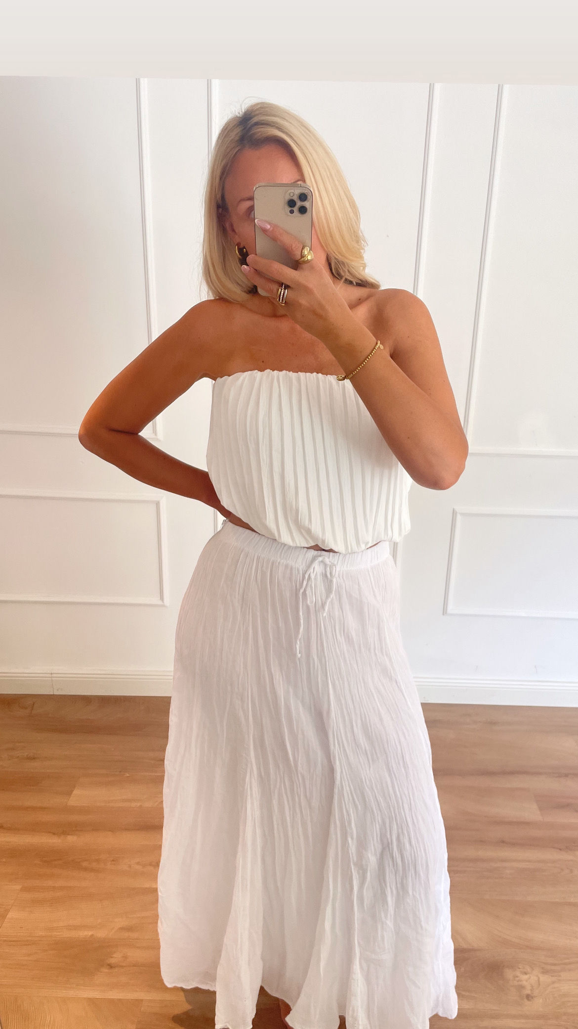 White long skirt