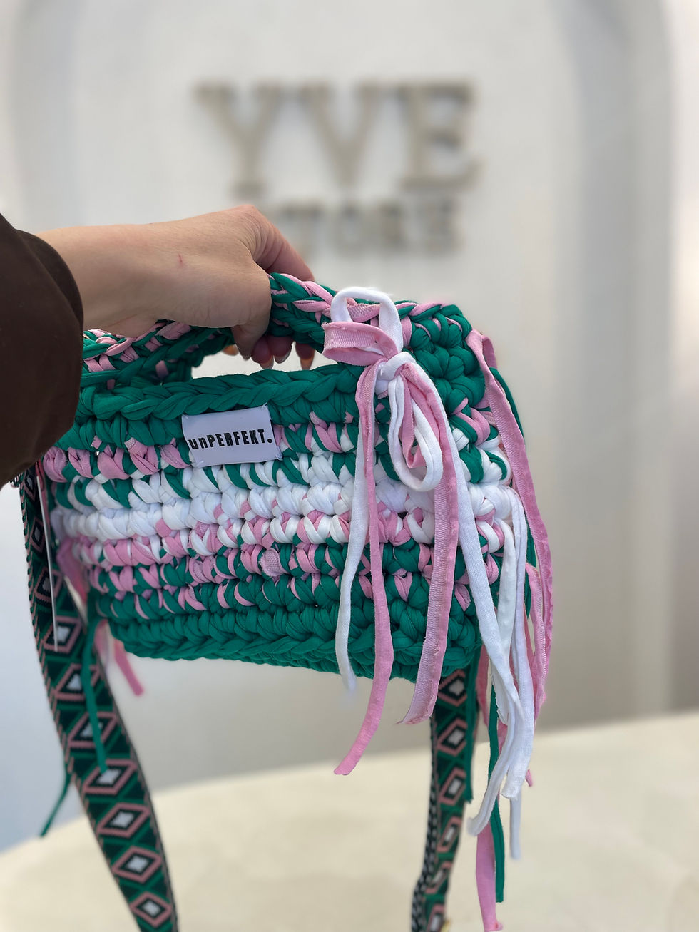 Miniaturbild: Green rosa bag chain