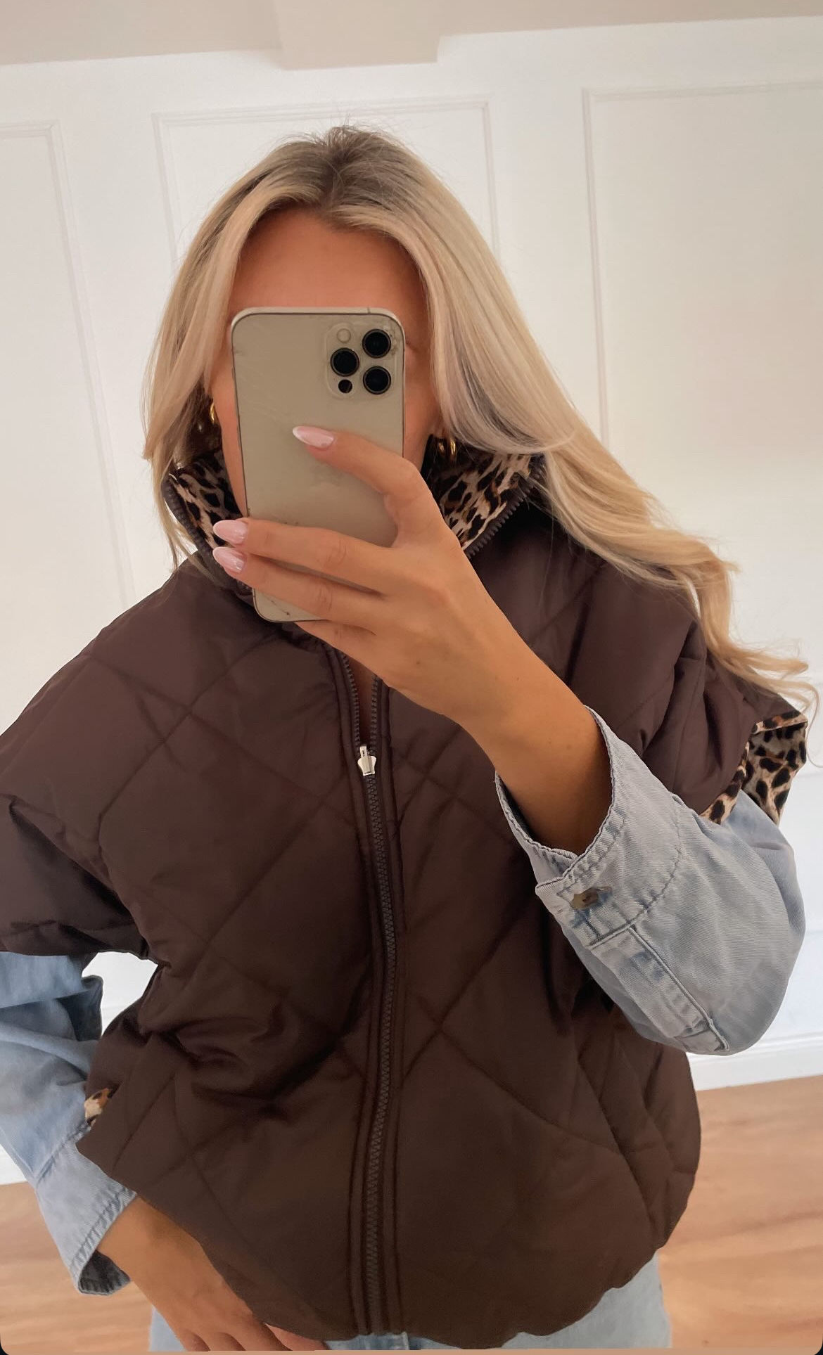 Choco vest