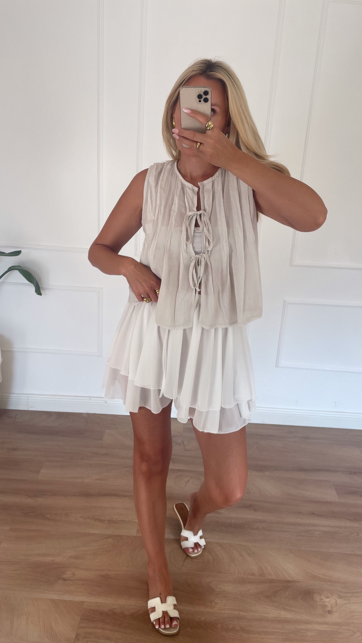 White skort
