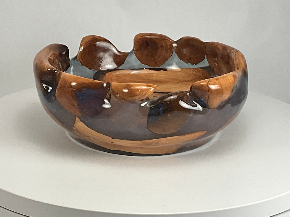 Thumbnail: Apple branch and cookie bowl