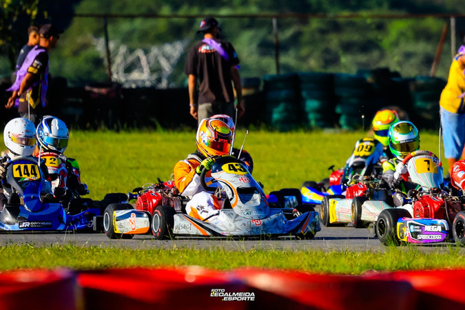 Luca Fialho em ação na Light 