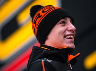 Rafael e Guilherme Busato competindo no Leopard Circuit durante etapa da WSK Super Master Series em Viterbo